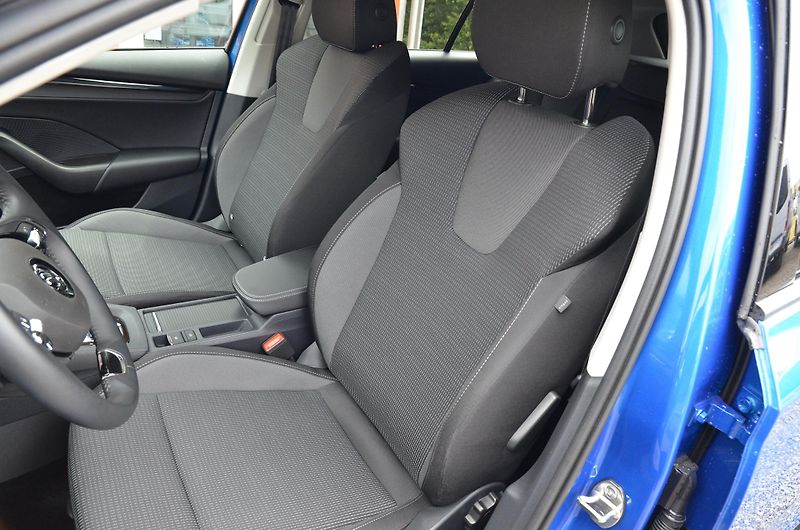 Škoda Octavia (2023) 1.5 TSi 110kW DSG AMB / TAŽNÉ  - fotka 22 z 43