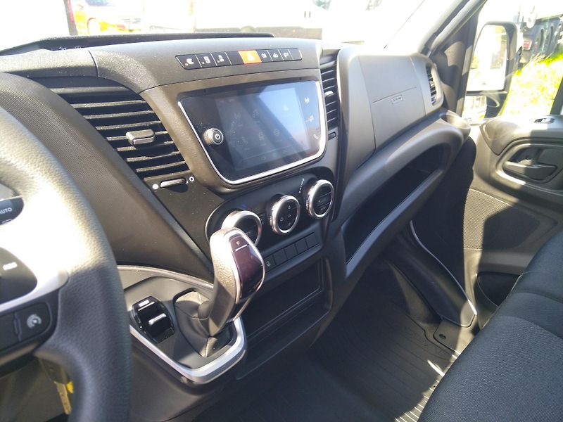 Iveco Daily 35S160  3,0L automat - fotka 9 z 14