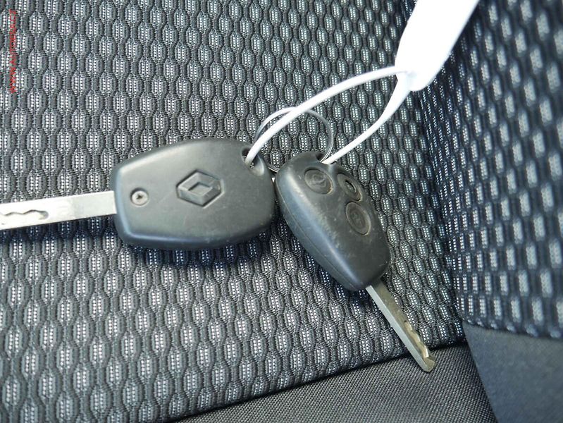 Renault Kangoo (2009) 1.5dCi, ČR, AC - fotka 13 z 14