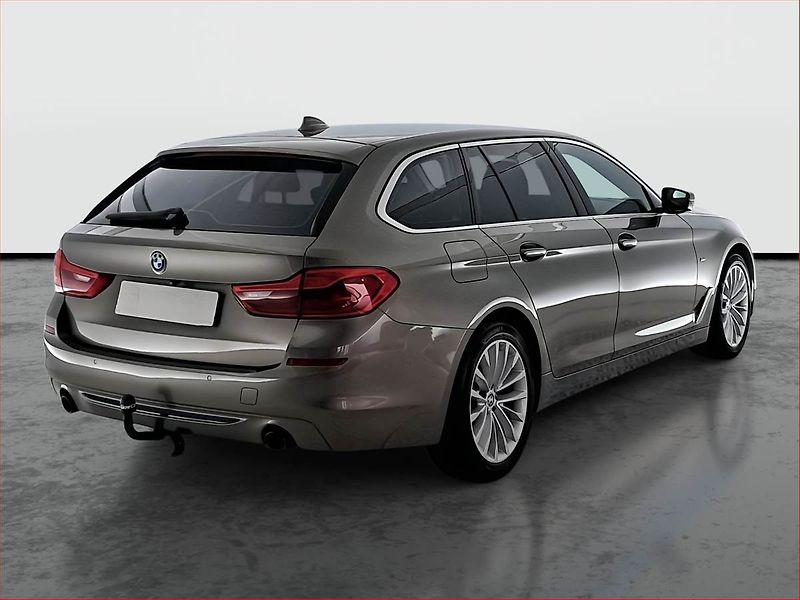 BMW Řada 5 (2017) 520d, Automat, Kůže, Navi - fotka 5 z 26
