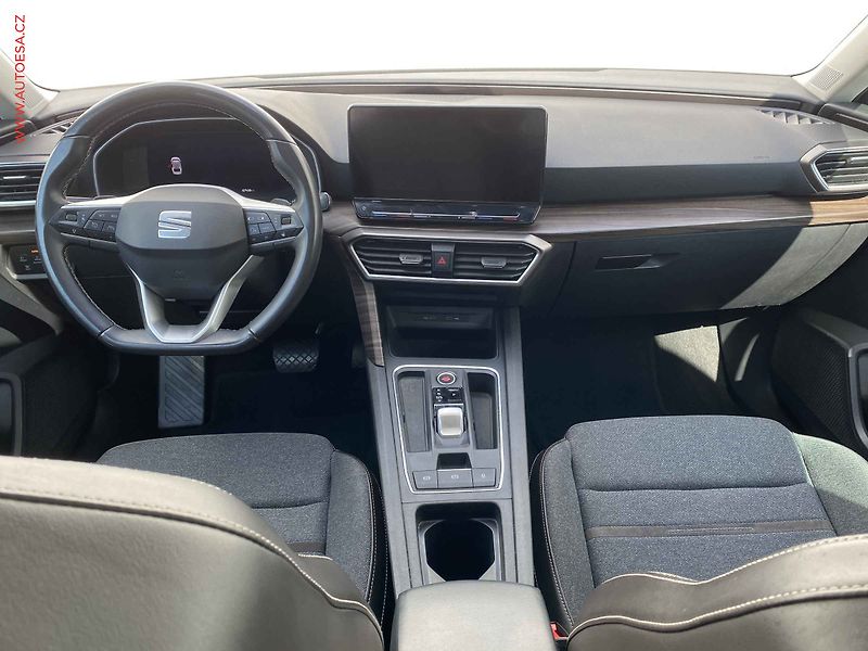Seat Leon (2021) 2.0 TDi, Xcellence, DSG, TZ - fotka 8 z 20