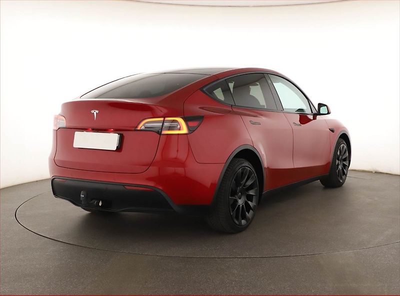 Tesla Model Y (2022) Long Range AWD 79kWh, SoH 92% - fotka 5 z 20