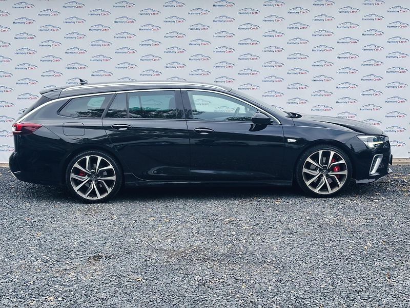 Opel Insignia (2021) 2.0GSI Sport 169kW, AWD, AT9 - fotka 5 z 16