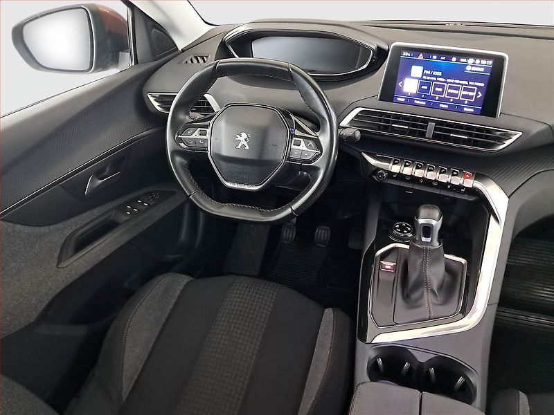 Peugeot 3008 (2017) 1.2 PureTech, Navi, Tempomat - fotka 7 z 17