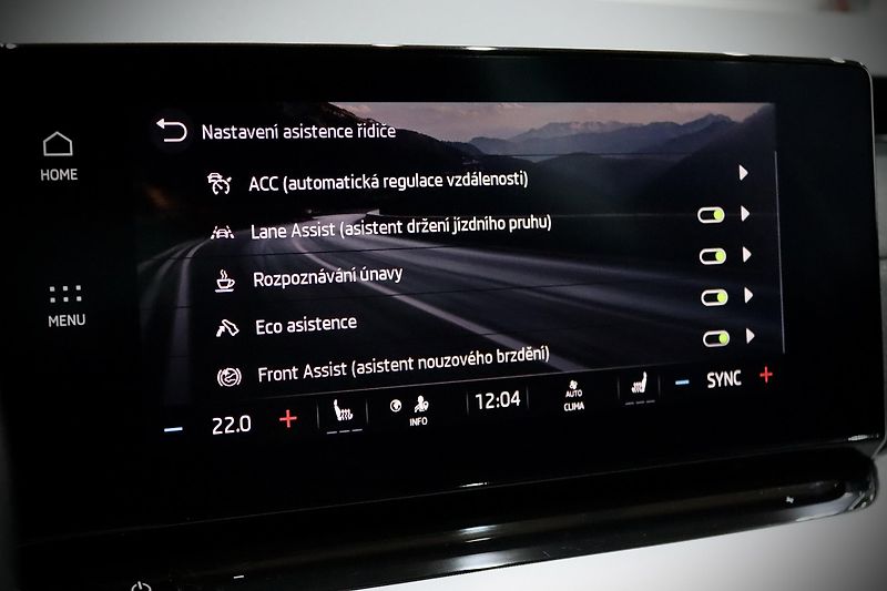 Škoda Octavia 4 2.0 TDI 110 kW DSG - fotka 32 z 45