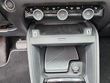 Citroën ë-C4 100kW 50kWh SHINE Panorama DPH - náhled 23