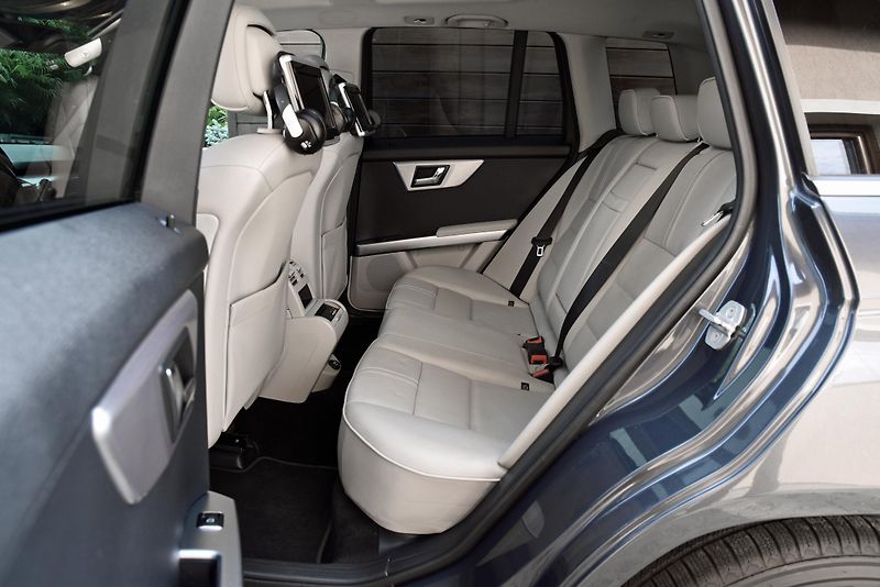 Mercedes-Benz GLK 320 CDi 4MATIC,PANOR,XENON,NAV - fotka 35 z 50