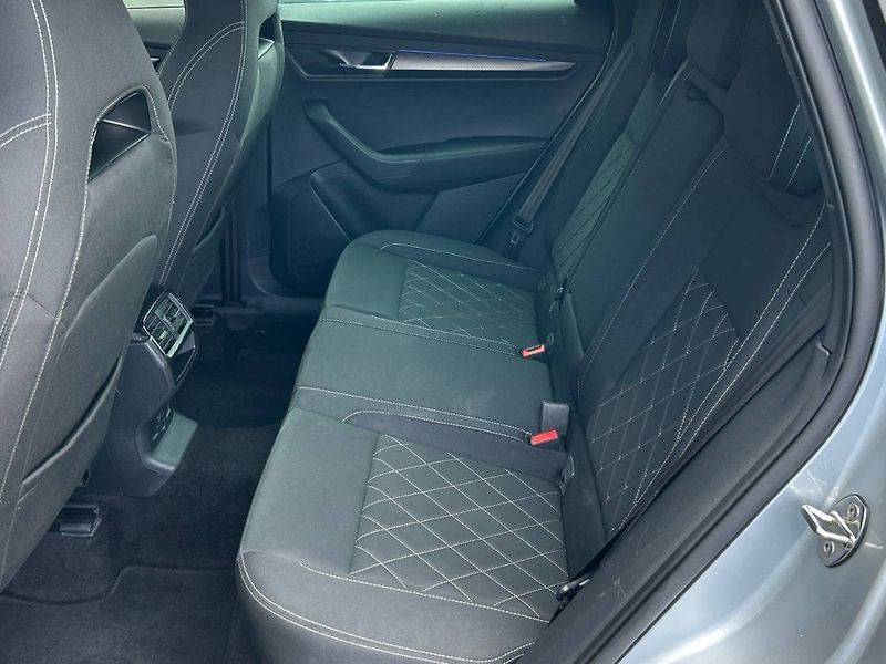 Škoda Karoq (2022) 1.5 TSI 7DSG Sportline - fotka 15 z 35