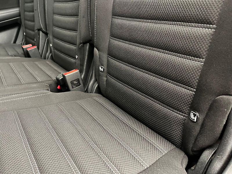 Ford Galaxy 2,0 TDCi Titanium 132kw manuál - fotka 33 z 64