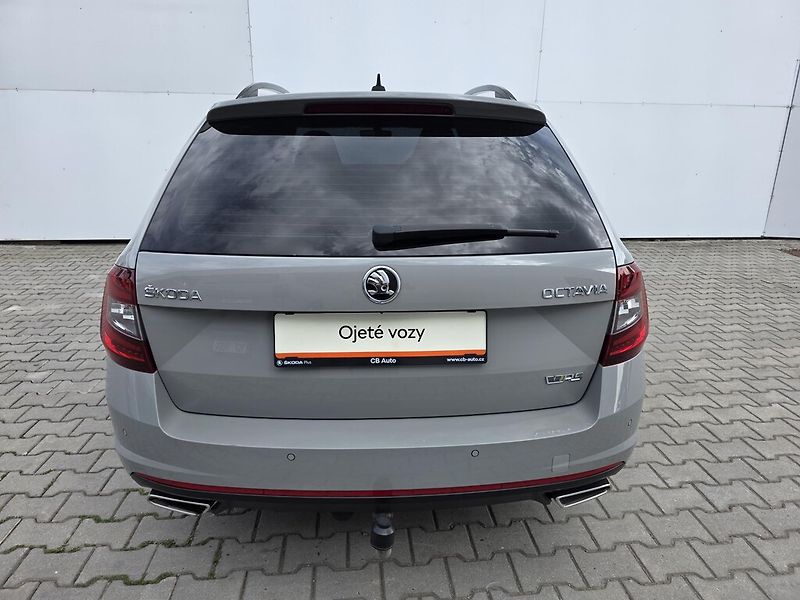 Škoda Octavia Combi 2,0 TDi 135 kW RS - fotka 5 z 23
