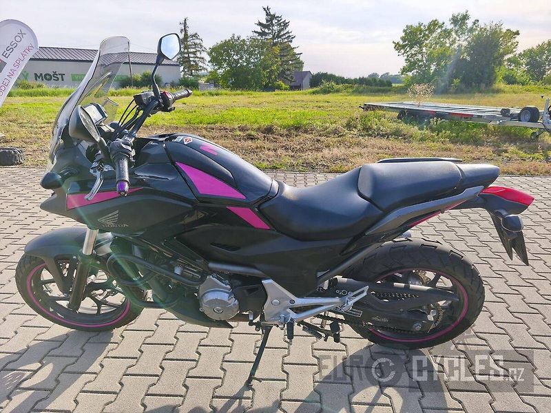 Honda NC 700 X (2013) ABS 35kW - fotka 2 z 13
