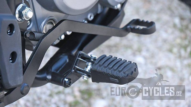 CFMOTO (2026) 250 Dual Sport - fotka 15 z 20