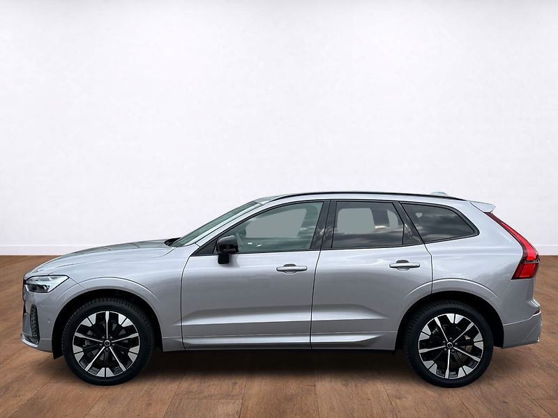 Volvo XC60 PLUS B5, 360°, VENTILACE - fotka 2 z 24