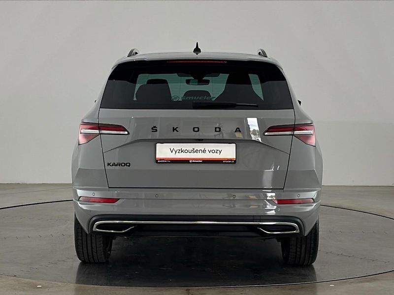 Škoda Karoq DSG Sportline - fotka 17 z 31
