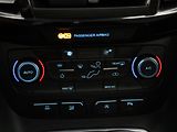 Ford Tourneo Connect 1,5 TDCI Titanium CZ Panorama - náhled 27