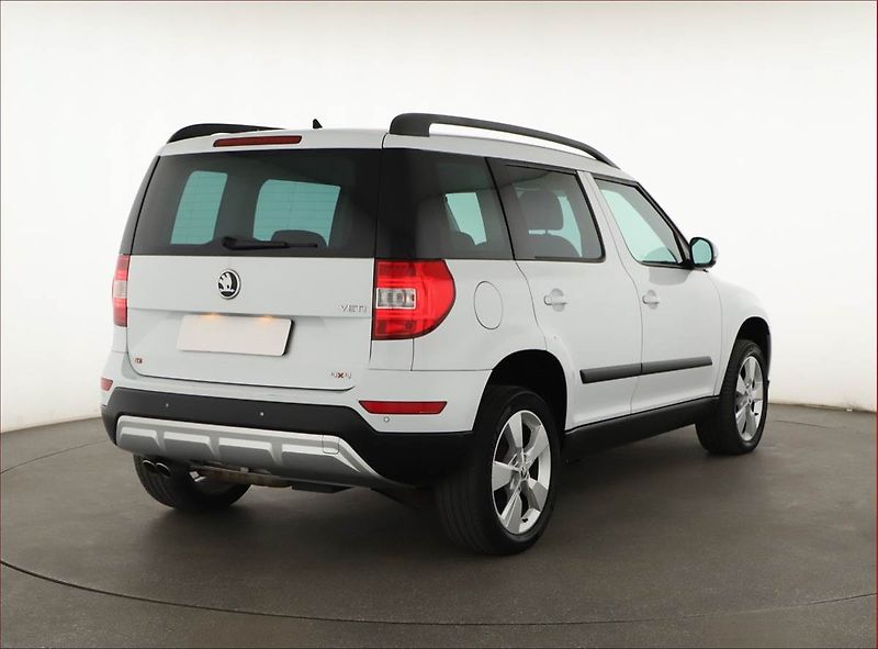 Škoda Yeti (2014) 2.0 TDI, 4X4, Tempomat - fotka 5 z 15