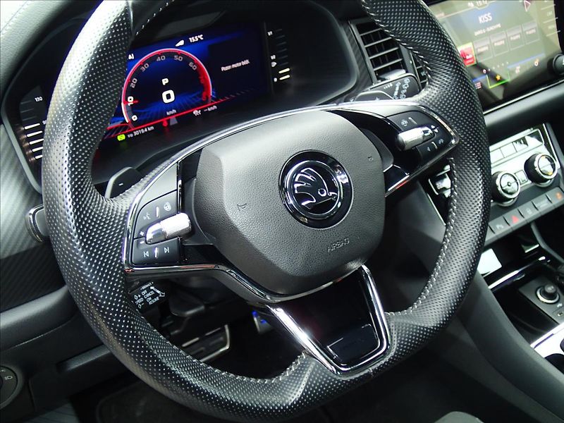 Škoda Kodiaq 1,5 Sportline, Automat - fotka 18 z 72