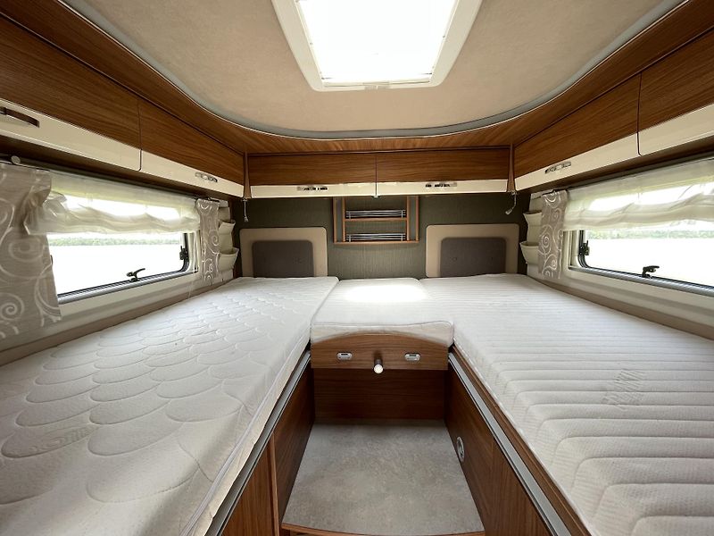 Frankia (2016) Exclusive 72, 3.5t, 1. majitel - fotka 18 z 28