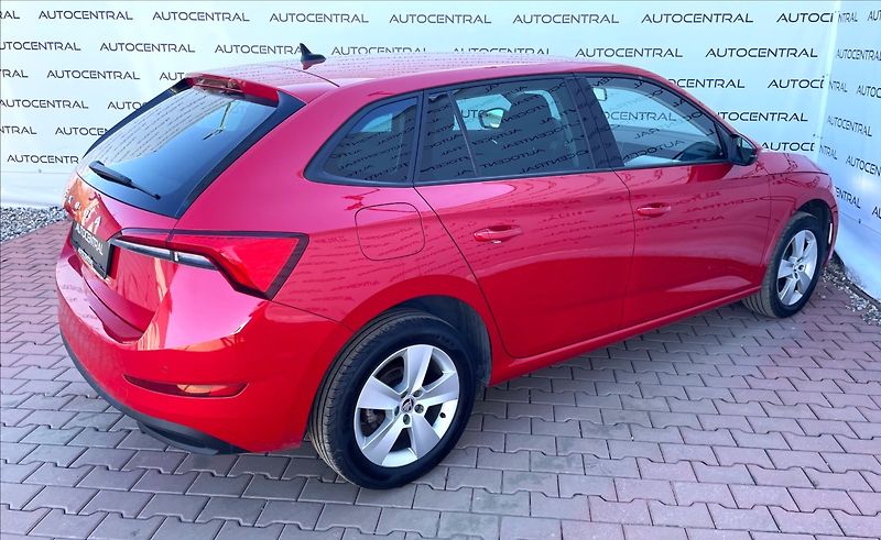 Škoda Scala 1,5 TSi,110kW,1.maj.,ČR,STK 8/ - fotka 4 z 22