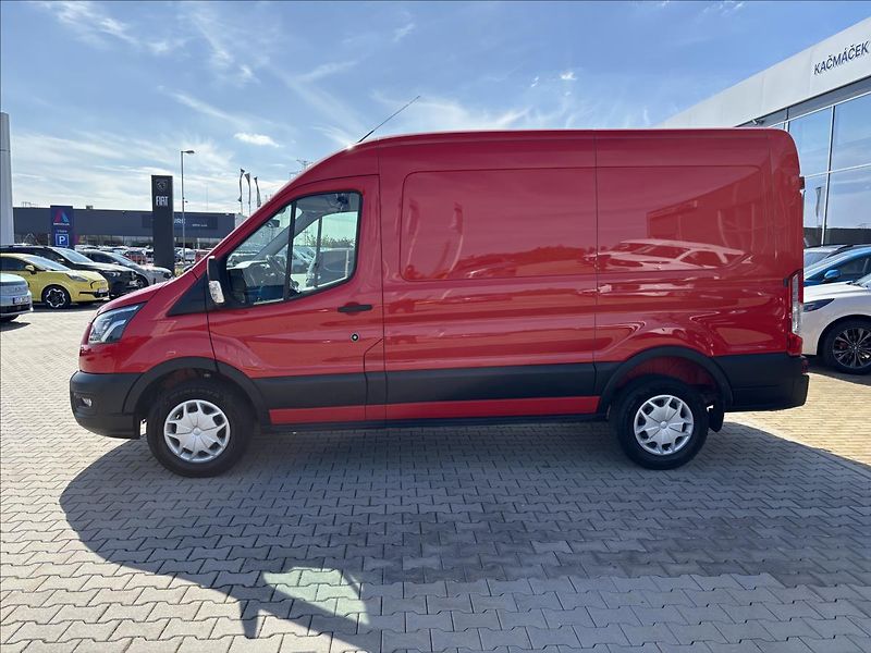 Ford Transit 2,0 EcoBlue 96kW L2 DPH - fotka 2 z 37