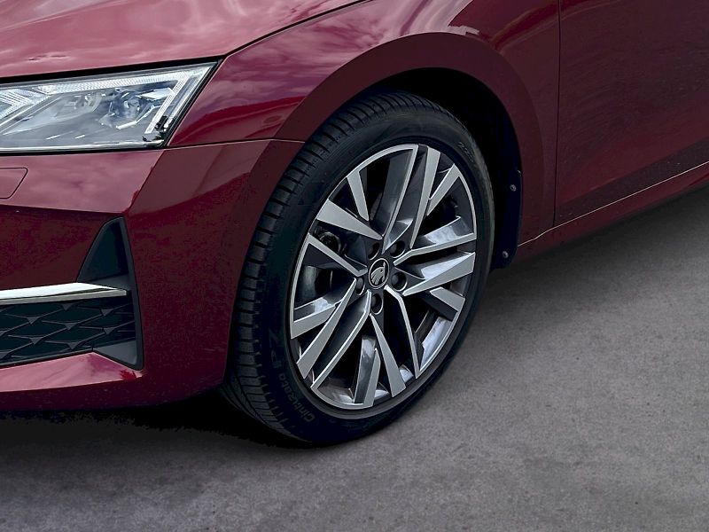 Škoda Octavia (2025) Top Selection 1.5TSi M-HEV 110 - fotka 30 z 30