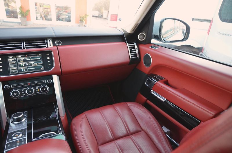 Land Rover Range Rover (2015) 5.0 V8 SC 375kW Autobiography  - fotka 32 z 52