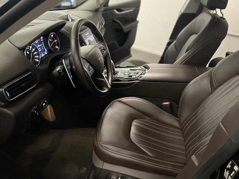 Maserati Levante (2021) 3.0 V6,DIESEL, PO 1 MAJITELI - fotka 3 z 60