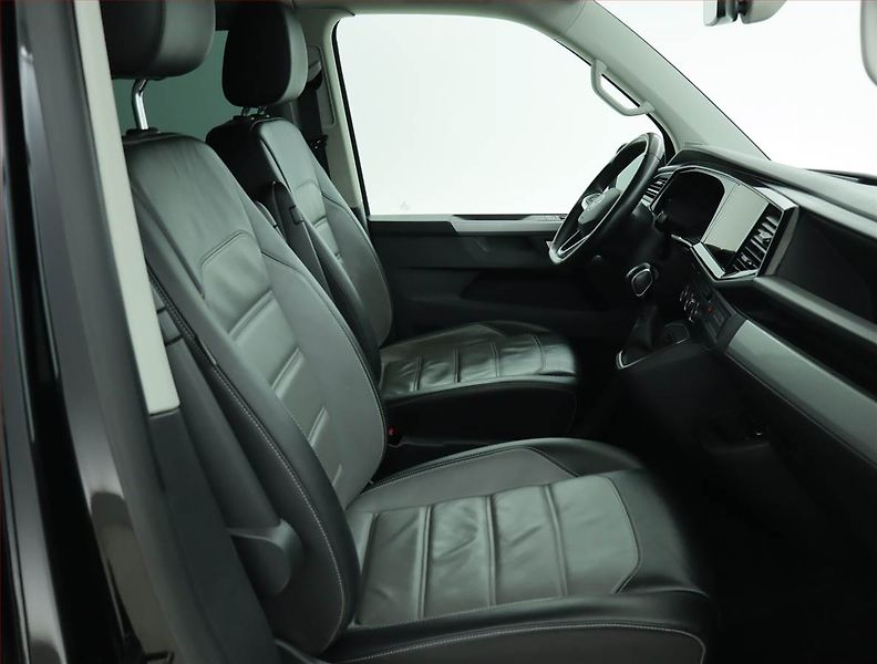 Volkswagen Multivan (2021) Comfortline 2.0 TDI - fotka 9 z 16