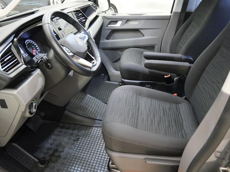 Volkswagen Caravelle - fotka 13 z 27