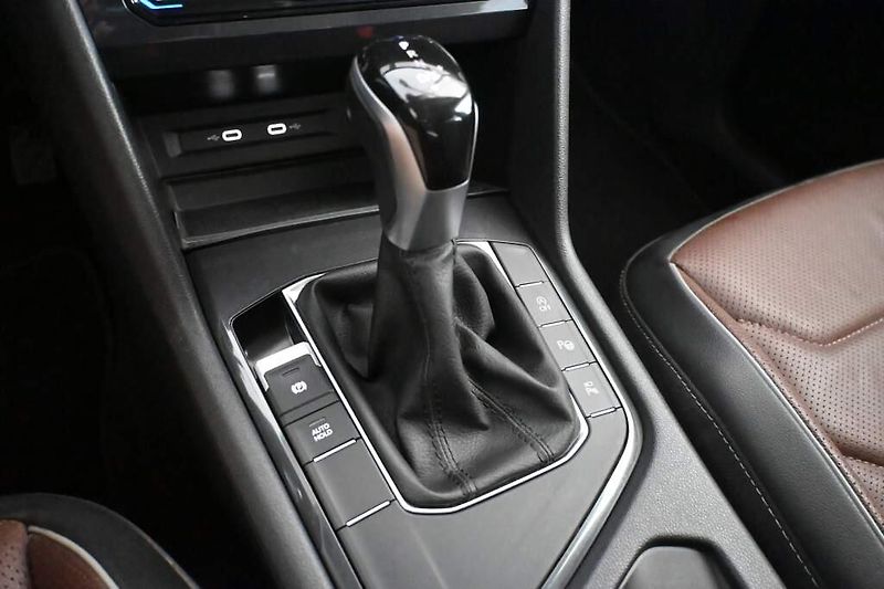 Volkswagen Tiguan Allspace (2023) 2.0 LED DSG ACC LIFE Tažné Vir - fotka 24 z 36