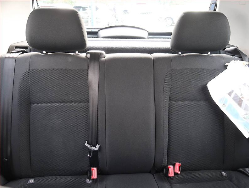 Škoda Fabia (2008) Elegance 1.4 16V, Serv.kniha - fotka 10 z 16