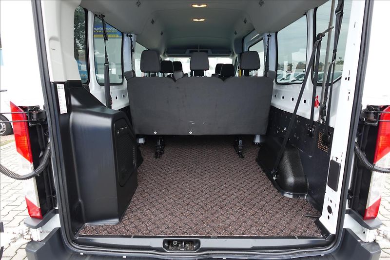 Ford Transit 2,0 TDCI  L3H2 BUS KLIMA - fotka 11 z 33