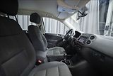 Volkswagen Tiguan 1,4 TSI KAMERA VÝHŘEV TAŽNÉ ČR - náhled 8