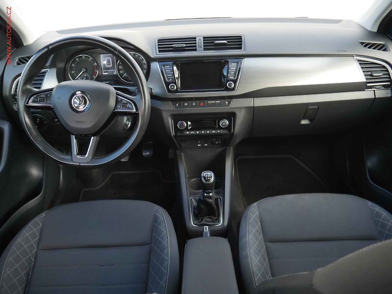 Škoda Fabia (2016) 1.2 TSI, ČR, AC, temp - fotka 8 z 15