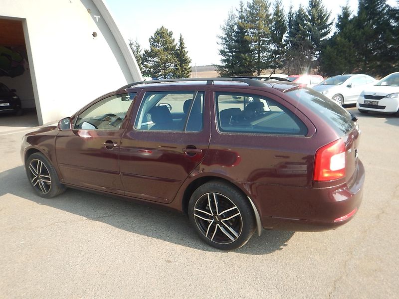 Škoda Octavia 1.4 i 90 kw - fotka 3 z 14