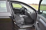 Audi A4 2,0 TDI S-LINE,NAVI,SERVISKA - náhled 13