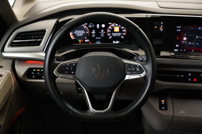 Volkswagen Multivan - fotka 16 z 28