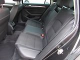 Volkswagen Passat (2018) 2.0TDI, ČR, Alltrack, DSG - náhled 10