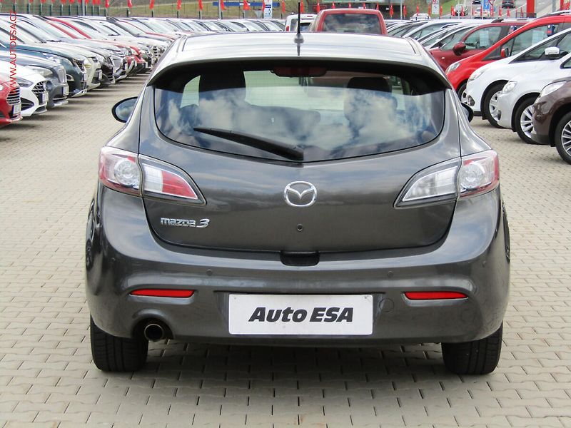Mazda 3 (2011) 1.6 i, ČR, AAC, temp - fotka 5 z 15