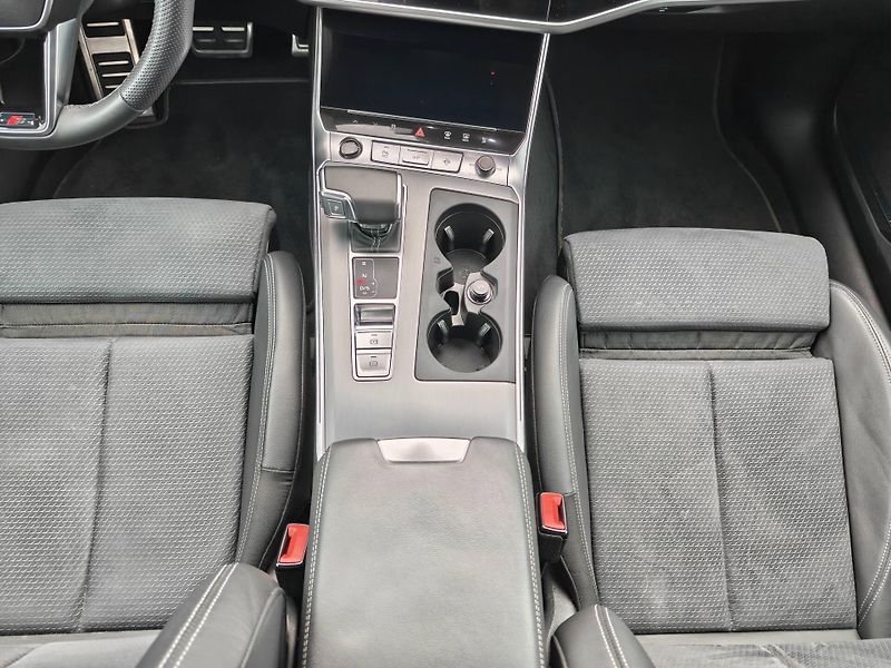 Audi A6 Sline Quattro 8TT S line 3,0TD - fotka 10 z 29