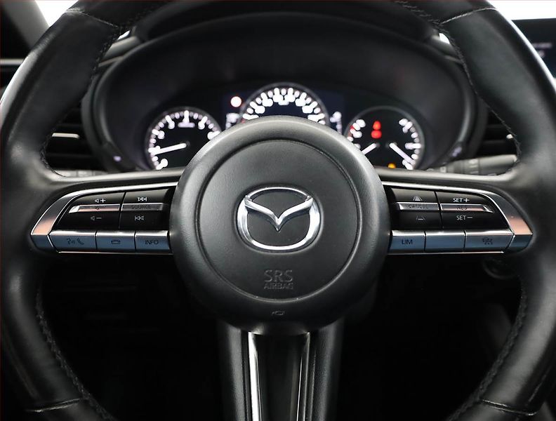 Mazda 3 (2021) 2.0 Skyactiv-G, 70TKM,Klima - fotka 8 z 20