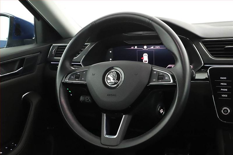 Škoda Superb (2020) Laurin&Klement iV 1.4 TSI PHEV - fotka 16 z 20