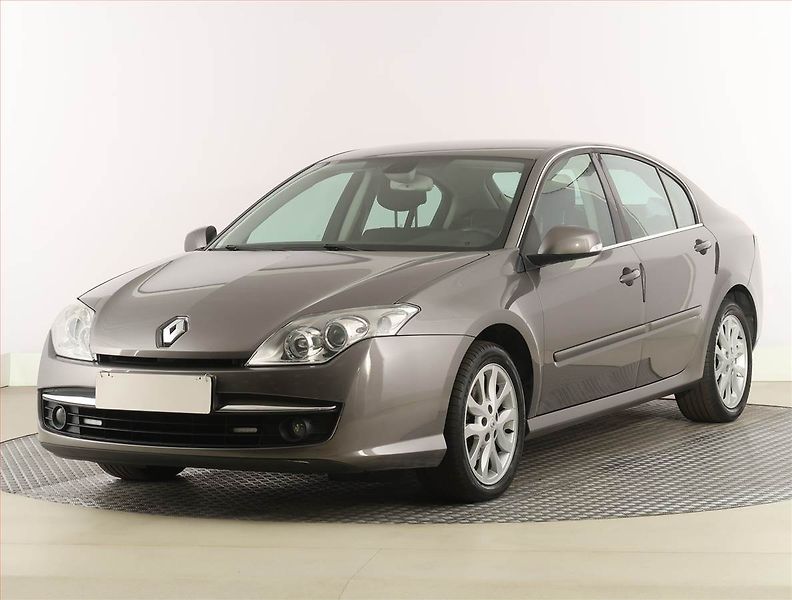 Renault Laguna (2008) 2.0 16V, Serv.kniha, Navi - fotka 2 z 19