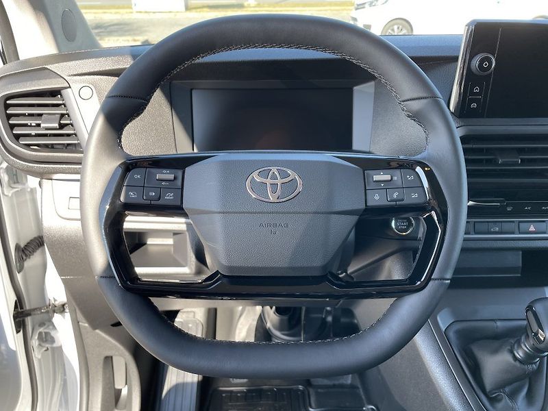 Toyota ProAce 2.0D 140k M L2 Van odběr ihned - fotka 15 z 30