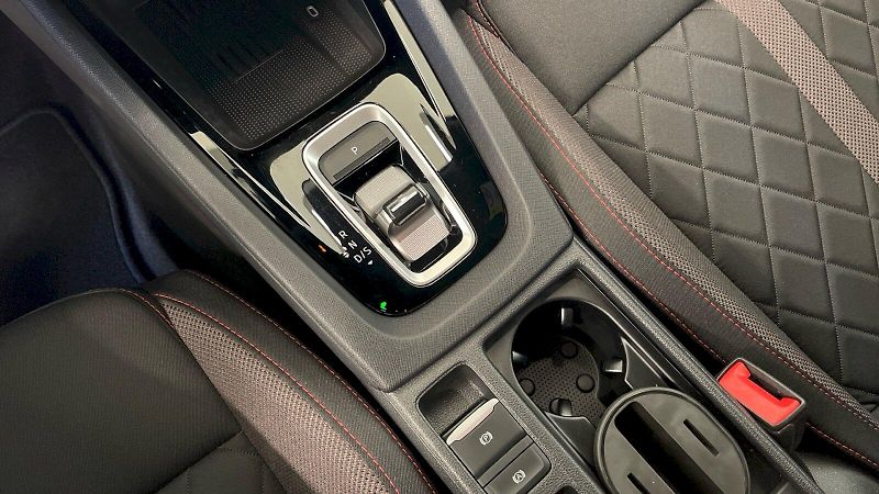 Škoda Octavia (2025) Kombi RS 2.0TSI 195kW DSG - fotka 26 z 31