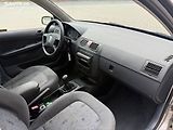 Škoda Fabia 1.4i 44kw, Bez koroze NOVÁ STK - náhled 9