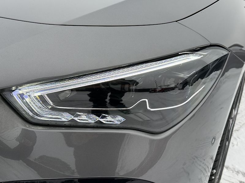 Mercedes-Benz CLA 200 d Shoot.Brake AMG Styl - fotka 9 z 31