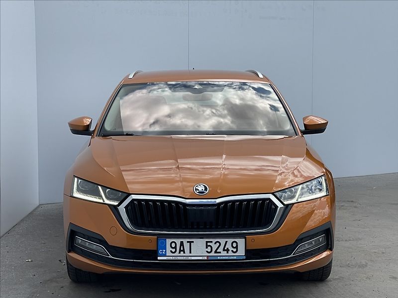 Škoda Octavia 2,0 TDI DSG Combi Style+ TAŽNÉ - fotka 23 z 25