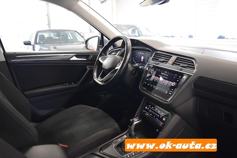 Volkswagen Tiguan 1.5 TSi ELEGANCE DSG  - fotka 35 z 62