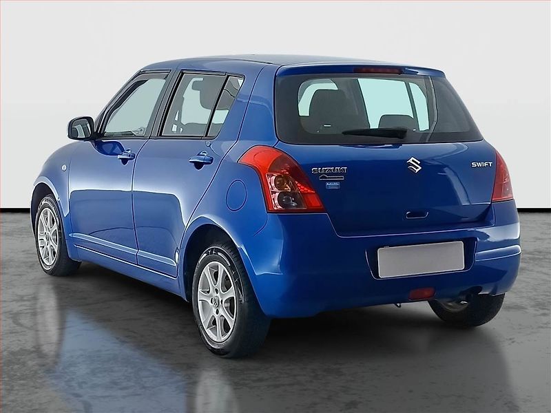 Suzuki Swift (2009) 1.3 - fotka 4 z 16